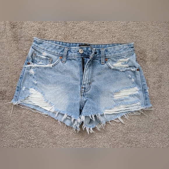 Abercrombie & Fitch Pants - Abercrombie & Fitch Shorts